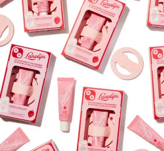 CollectionofLanolips101OintmentMultiBalmStrawberry_LipBalmPhoneHolder_720x CollectionofLanolips101OintmentMultiBalmStrawberry_LipBalmPhoneHolder_720x